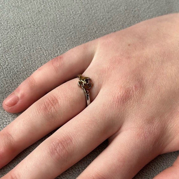 Genshin Impact Yae Miko Ring ~ Resizable ~ Silver & Gold Tone Purple Stone ~ New - Picture 5 of 10